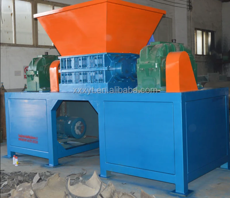 Double Roll Type Tyre Crusher Machine / Old Tyre Recycling Machine