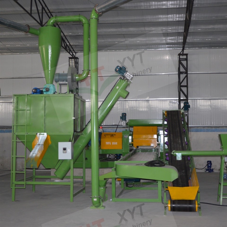 Double Roller Tire Cracker & Rubber Crusher Mill With Motor High Productivity 1 Year Warranty China Origin
